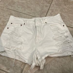 AMERICAN EAGLE Highest Rise 90s Boyfriend Short